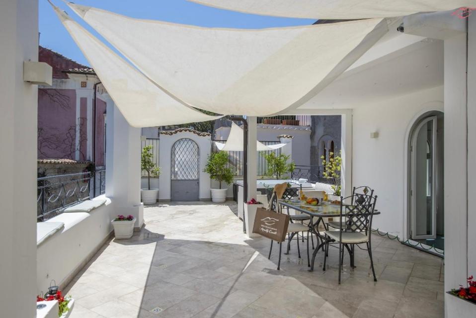 Ravello Vingius Suite Exterior photo